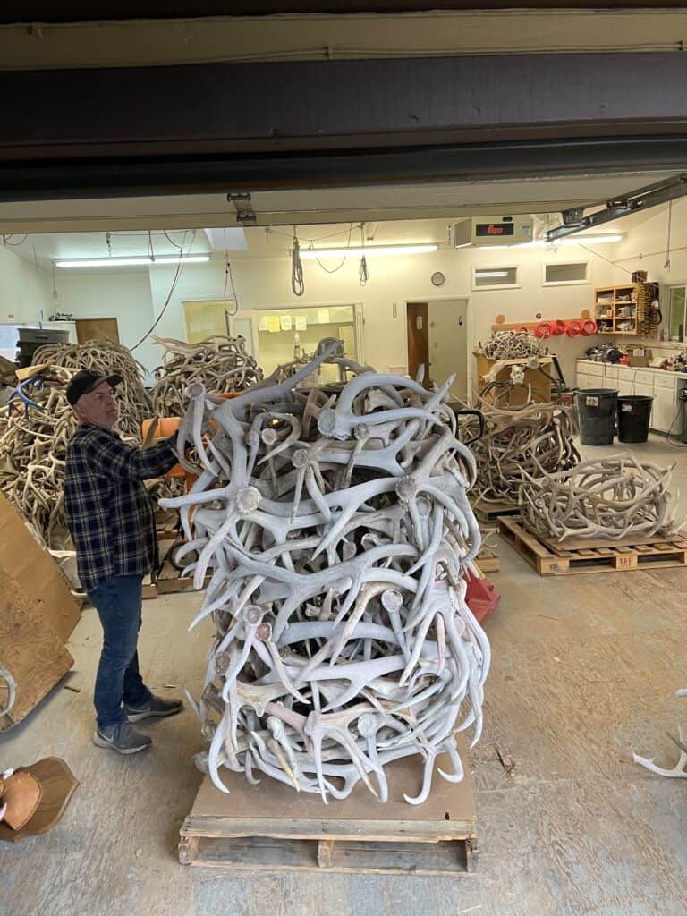 How Antler is stacked and transported in bulk.